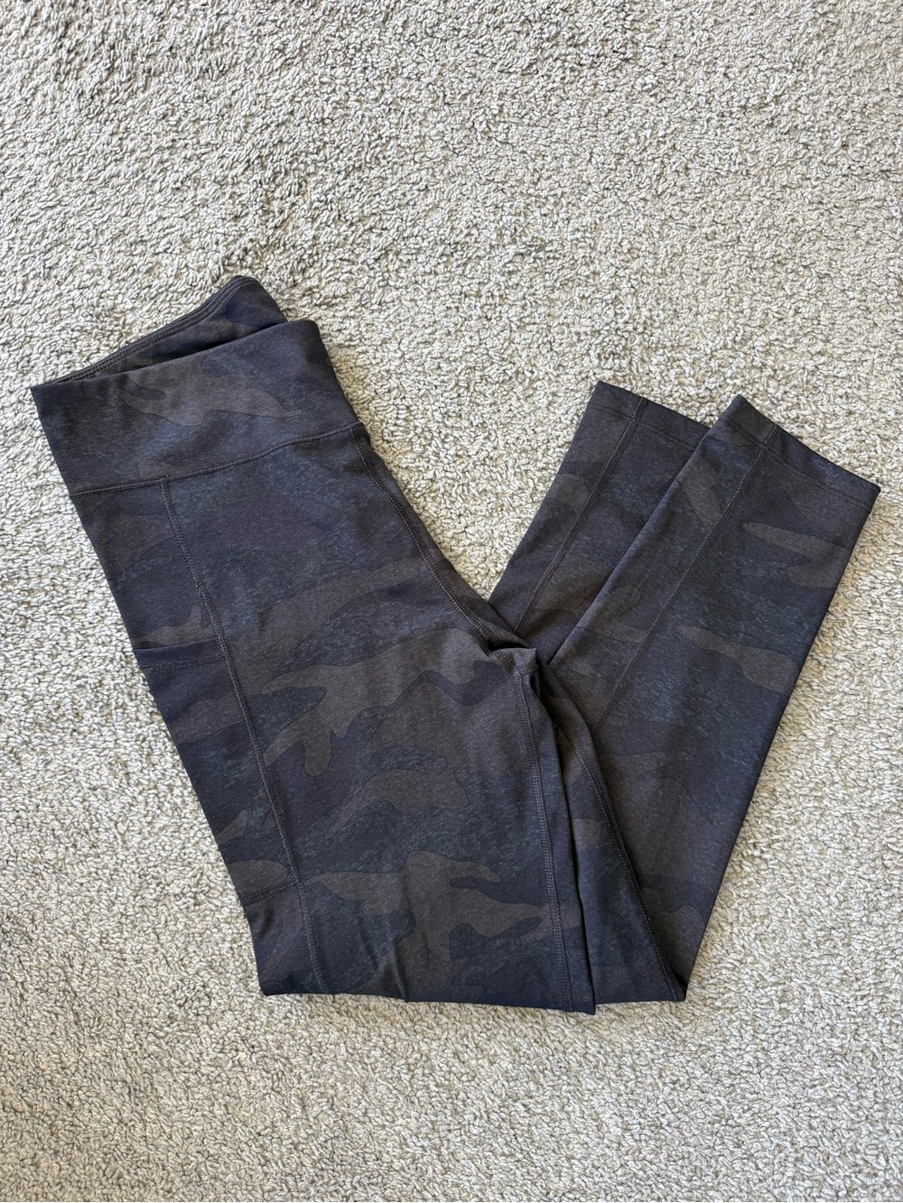 Aeropostale Women's Black & Charcoal Camo Leggings